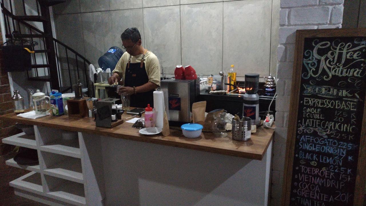 Roemah Kesambi Hotel Cirebon Kültér fotó